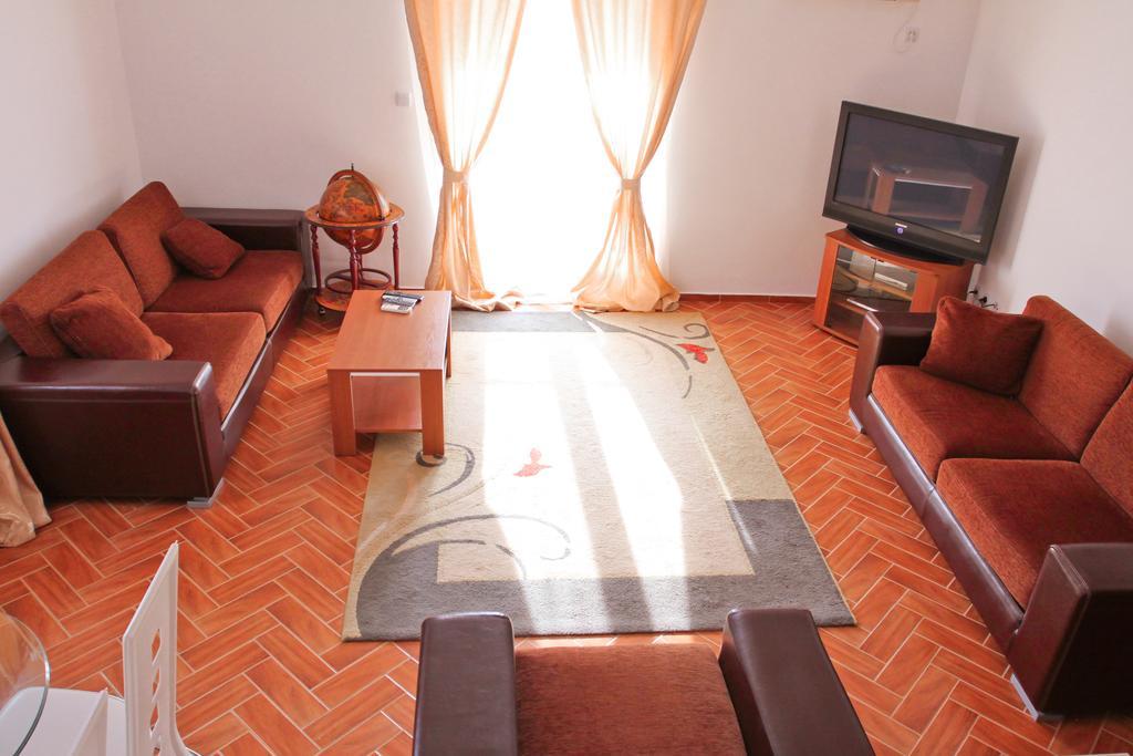 Bianca Apartments Херцег-Нови Экстерьер фото