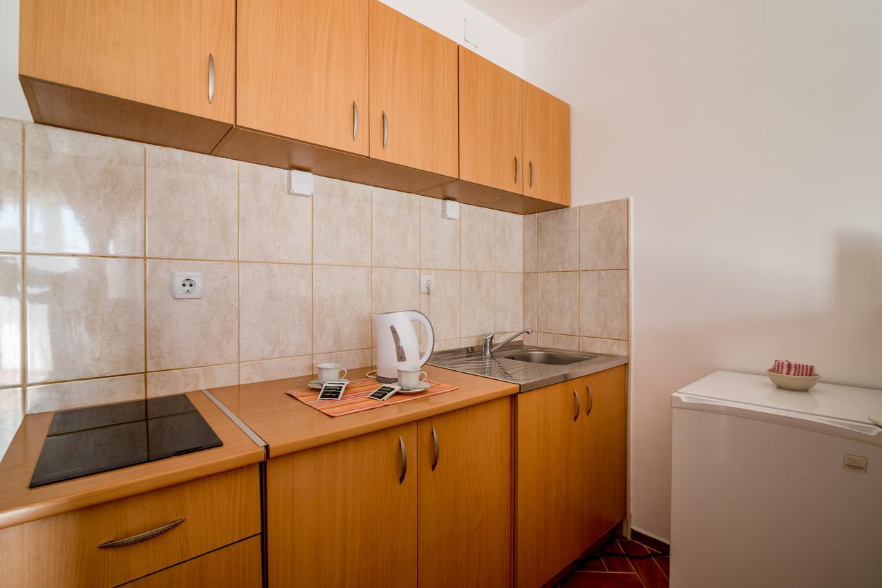 Bianca Apartments Херцег-Нови Экстерьер фото