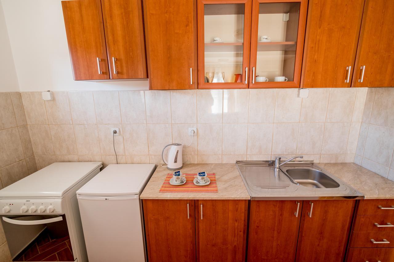 Bianca Apartments Херцег-Нови Экстерьер фото